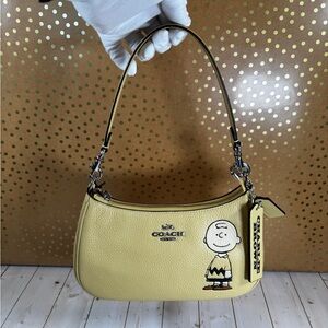 Coach x Peanuts Charlie Brown Shoulder Bag CBJ83 Yellow Hay Multi NWT